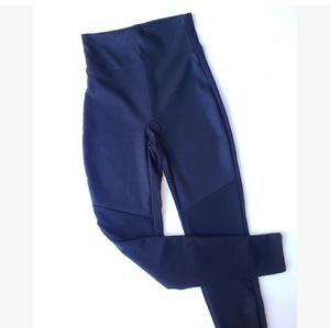 Assets Spanx Red Hot Label, High rise Leggings